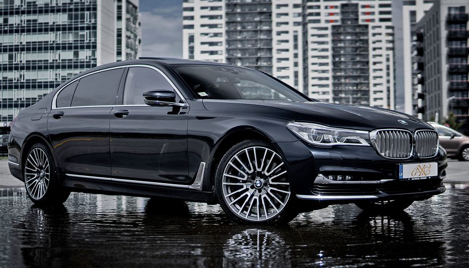 BMW 7 Series Long G12