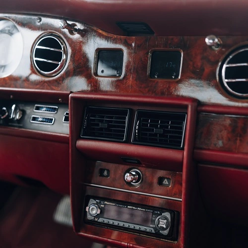 rolls roys 1985 interior