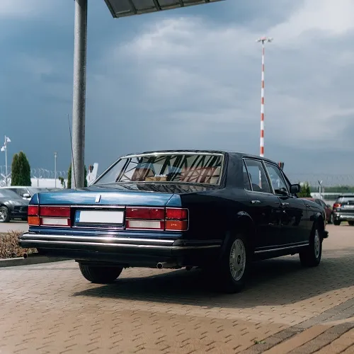 rolls roys 1985 rear